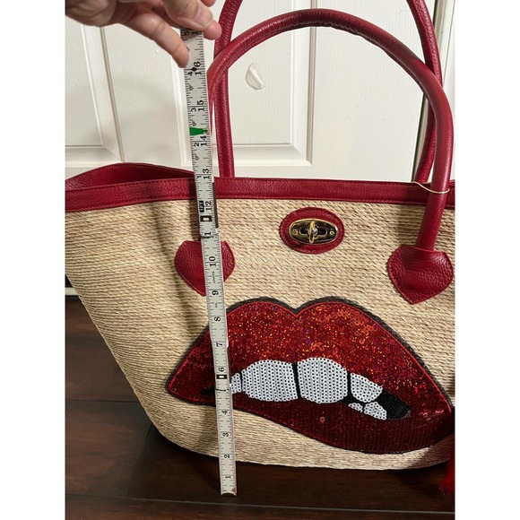 $208 By Del Rio Straw Tote Bag Women Red NEW Sequined Lips Tassel Pom Pom Large - Picture 9 of 16